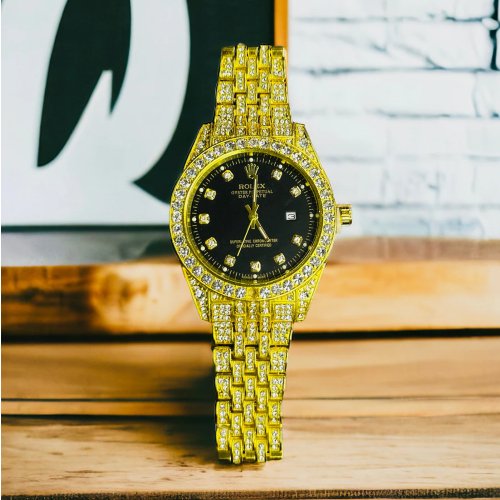 Premium Iced Out Watch (Royal Gold) In Pakistan